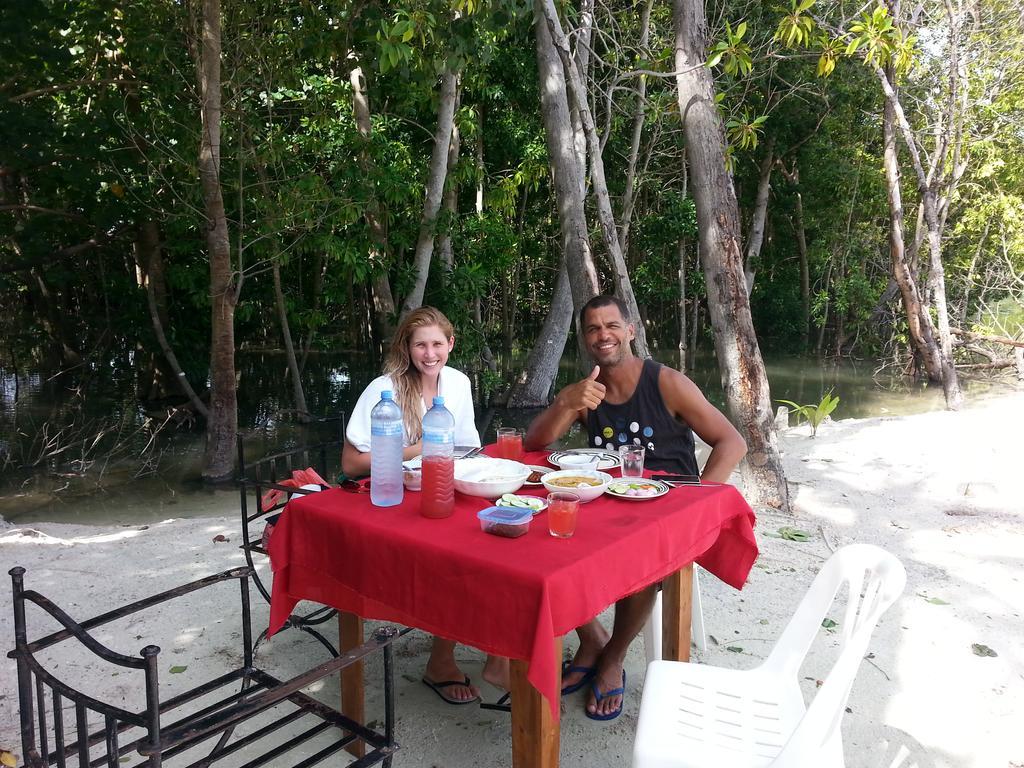 Отель Maldives Seashine Хураа Экстерьер фото