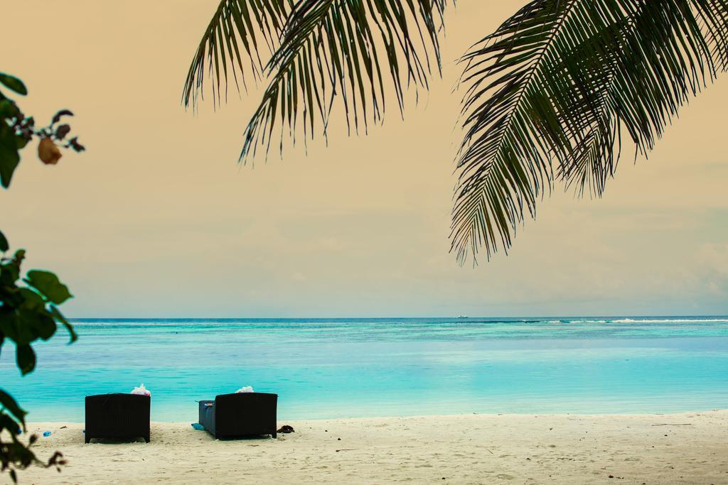 Отель Maldives Seashine Хураа Экстерьер фото